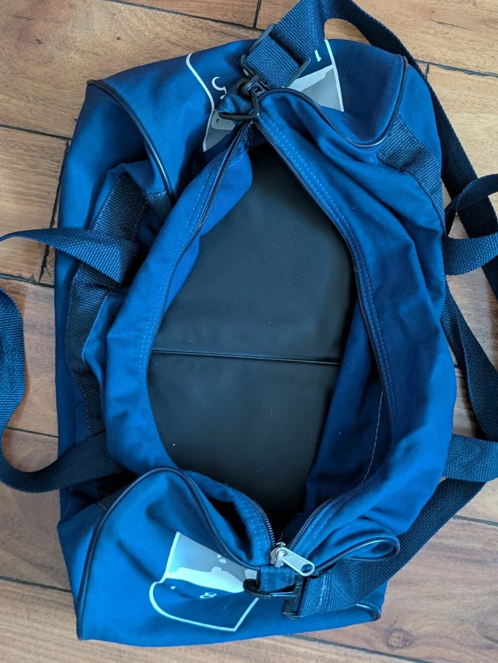 Penn State University Vintage Duffel Bag (OS)
